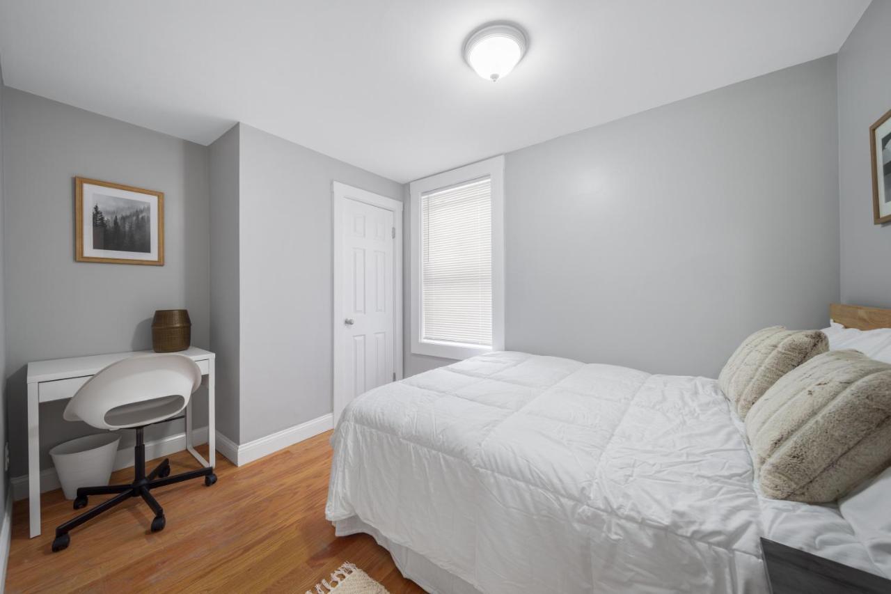 Easy Commute South Boston 4Br 1Bh Apt Экстерьер фото